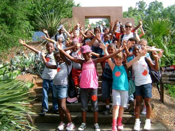 May 2010: Several groups of 1st grade classes from Cleveland Road Elementary School visited the Latin American Ethnobotanical Garden during a campus visit.